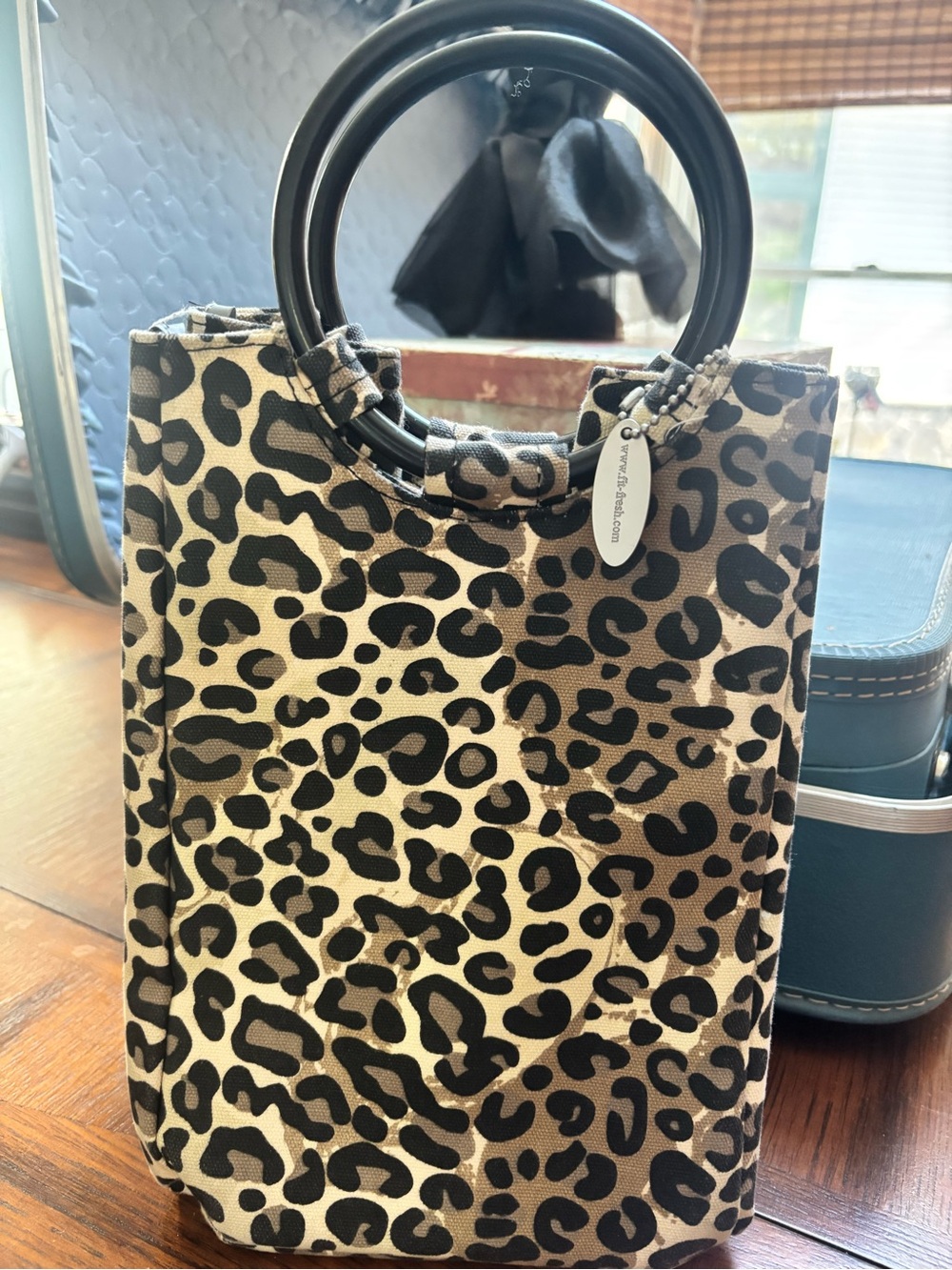 Fit + Fresh Cheetah Chiller Bag